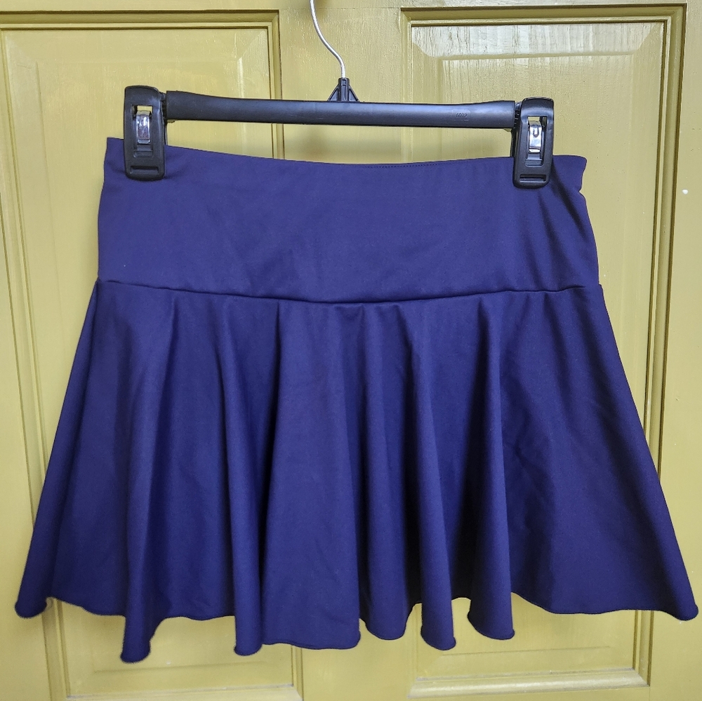 Navy blue medium skort